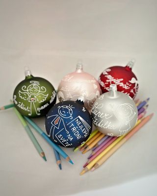 DEN UČITELŮ🧑‍🏫 Dnešní den patří všem paním (a slečnám) učitelkám a pánům učitelům za to, že trpělivě proplouvají s našimi...