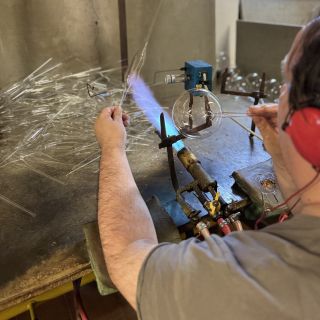 ☀️ První letní den je tady ☀️ Slunce hřeje, příroda voní a vzduch je plný lehkosti. I v létě si uchováváme kousek kouzelné...